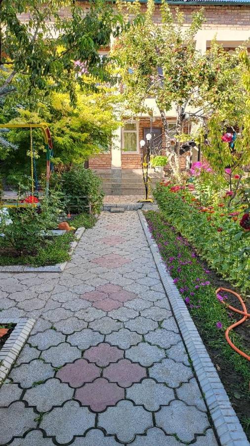 Гостевой Дом Асель Cholpon-Ata Exterior foto
